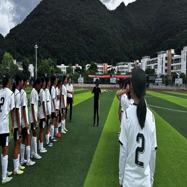 洛杉矶快船全力冲击西部前四席位